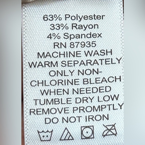 Susan Graver tan  Bermuda shorts, Size 12 - Picture 7 of 7